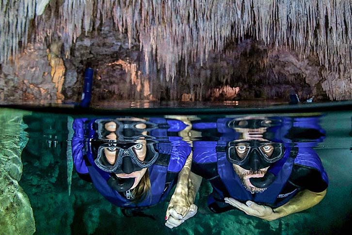 couple cenote snorkel cancun