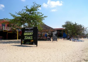 Seven Mile Beach - restaurant - photo by the queen of subtle