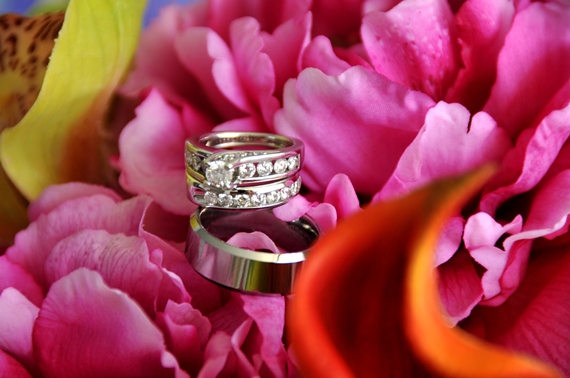 Floral wedding ring for a flawless wedding