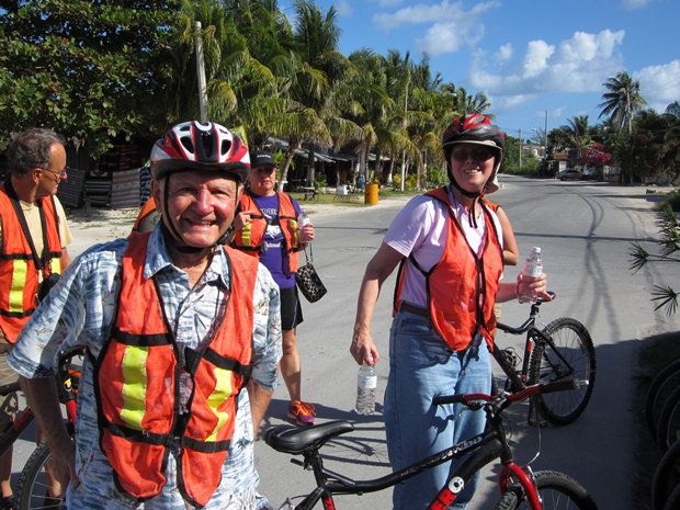 Tourists posing for a picture on the bicycle tour in Puerto Morelos