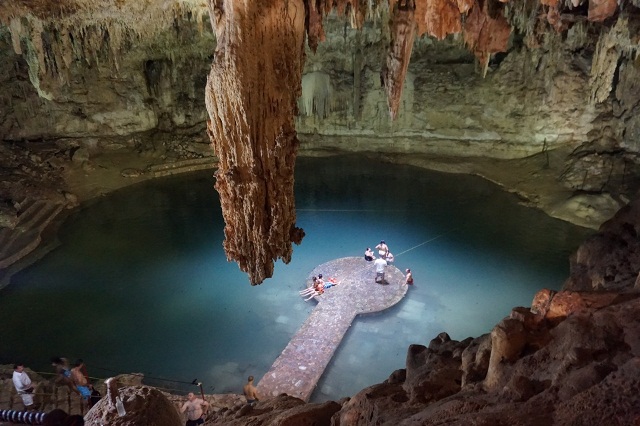 Riviera Maya Cenote