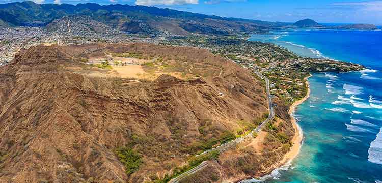 oahu road trip hawaii diamond head volcano waikiki