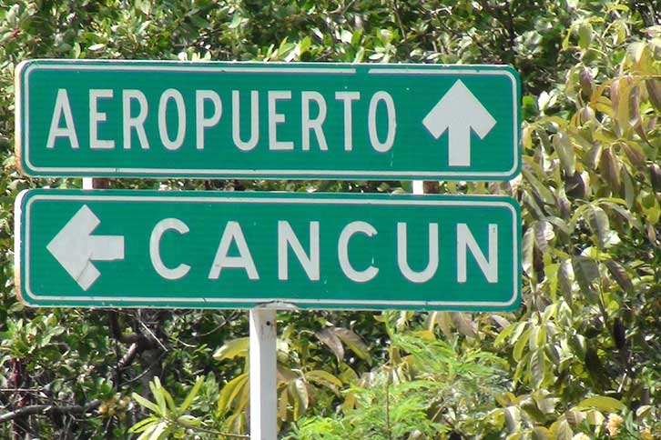 How Far is Puerto Morelos from Cancun Airport