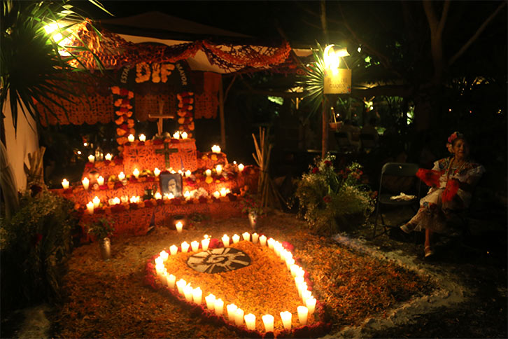 Tomb decorated for Dia de los Muertes in Xcaret