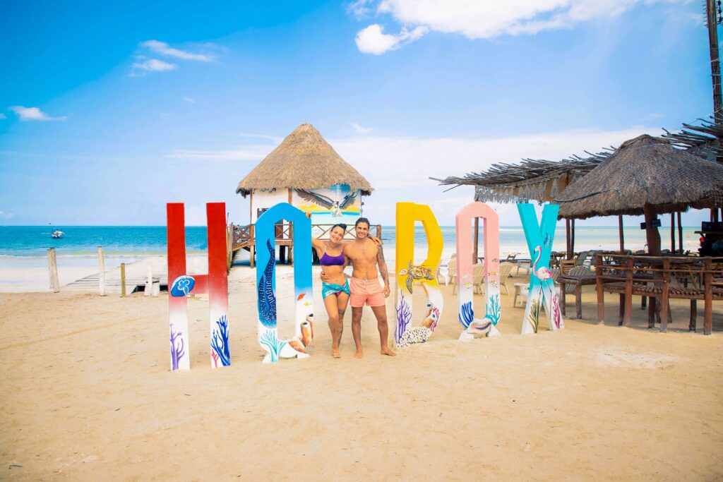 Holbox colorful letters